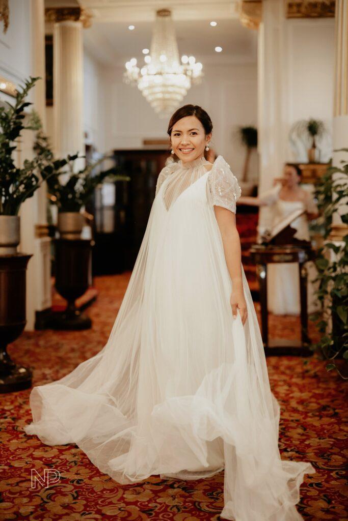 bride's gown