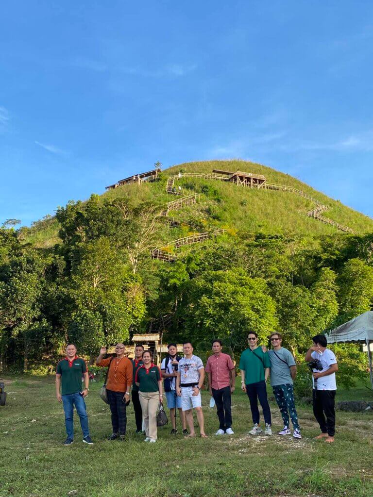 bohol chocolate hills prenup team