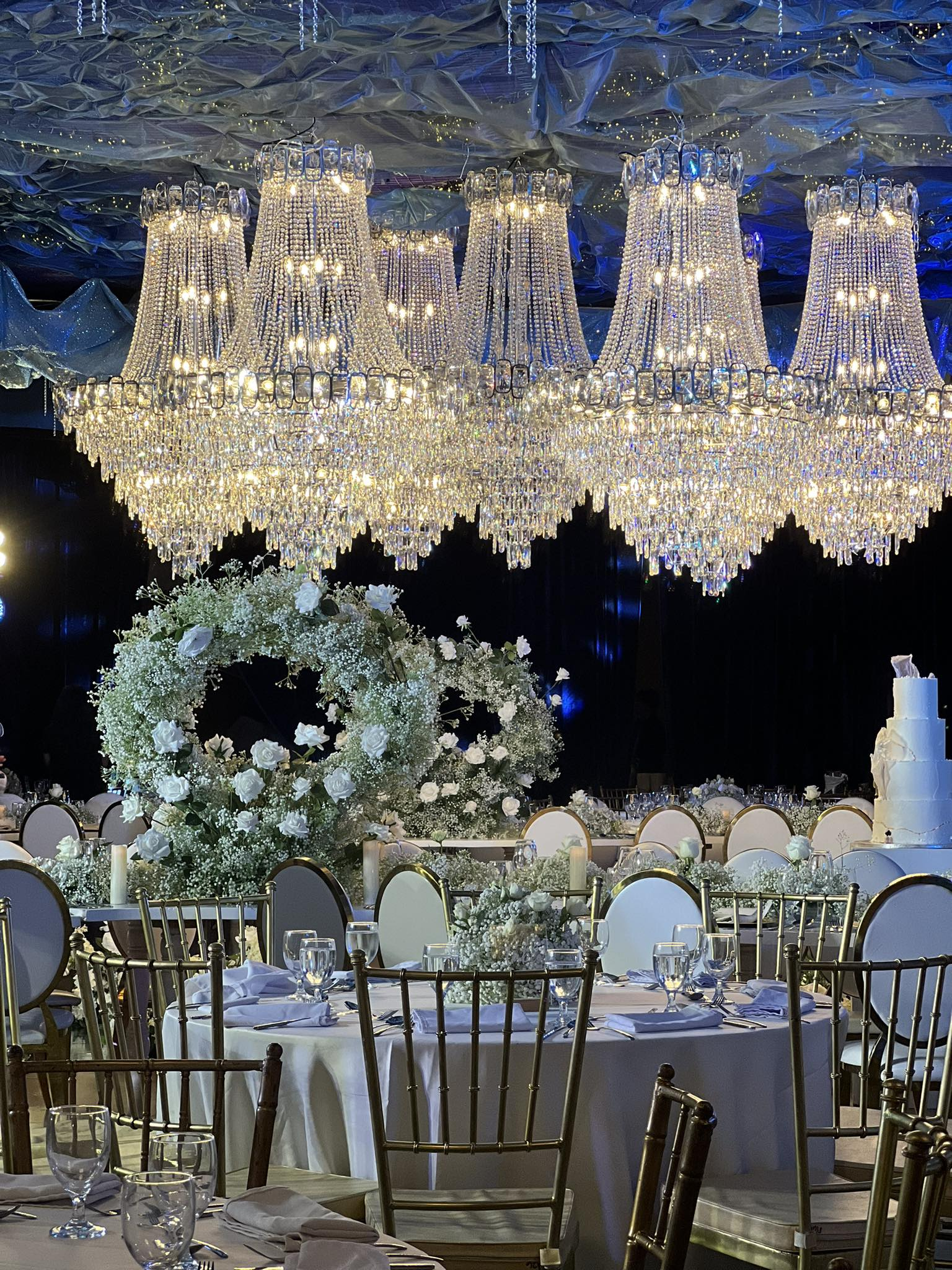 connoisseur bridal fair chandelier
