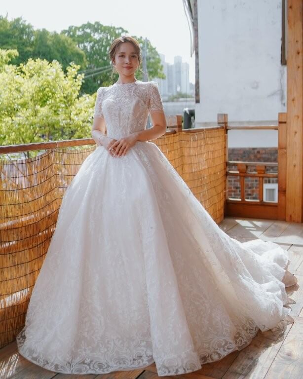 nice print fulgar bridal fair portrait